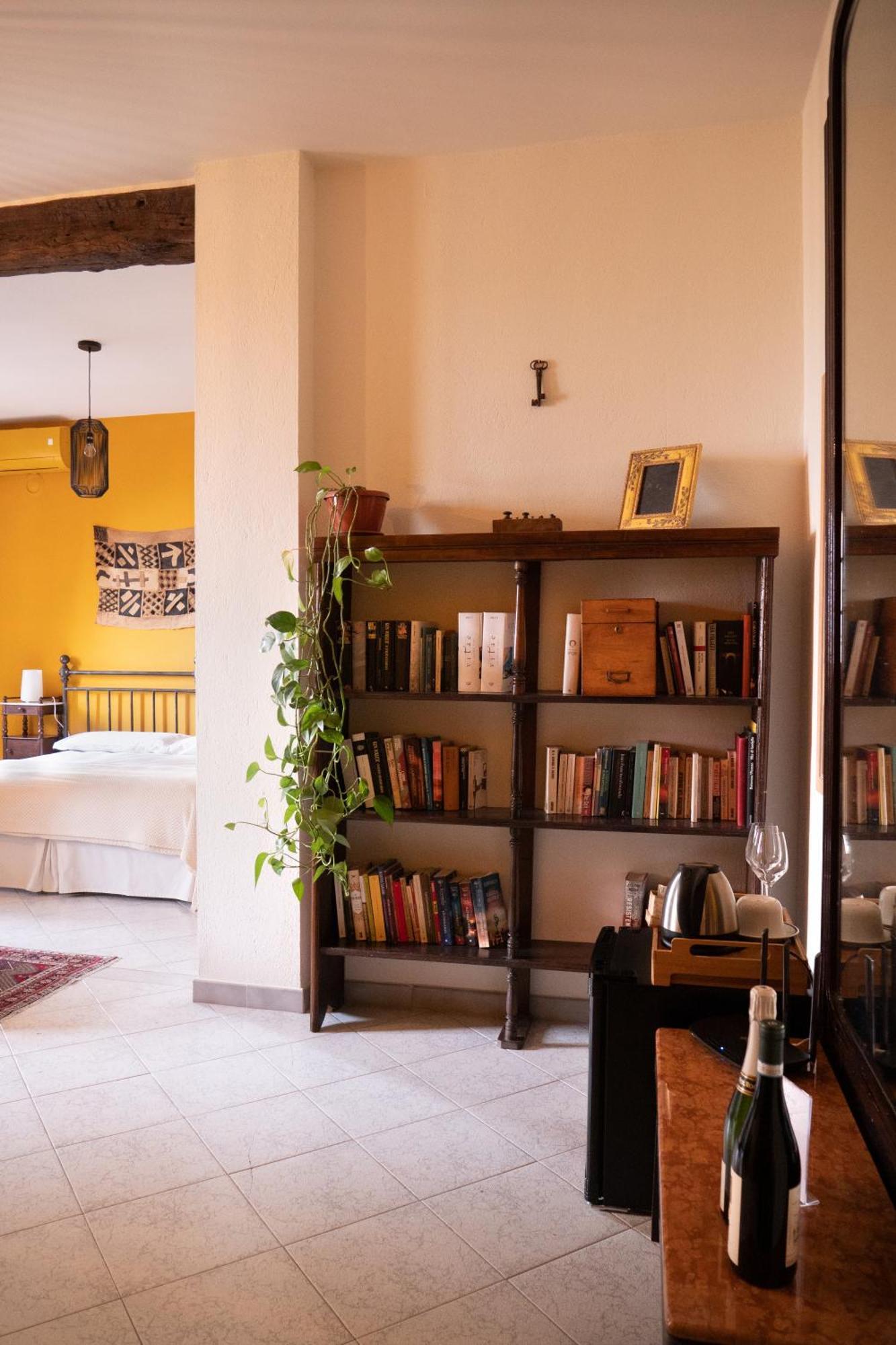 L'Aromatario Bed & Breakfast Neive Exterior photo