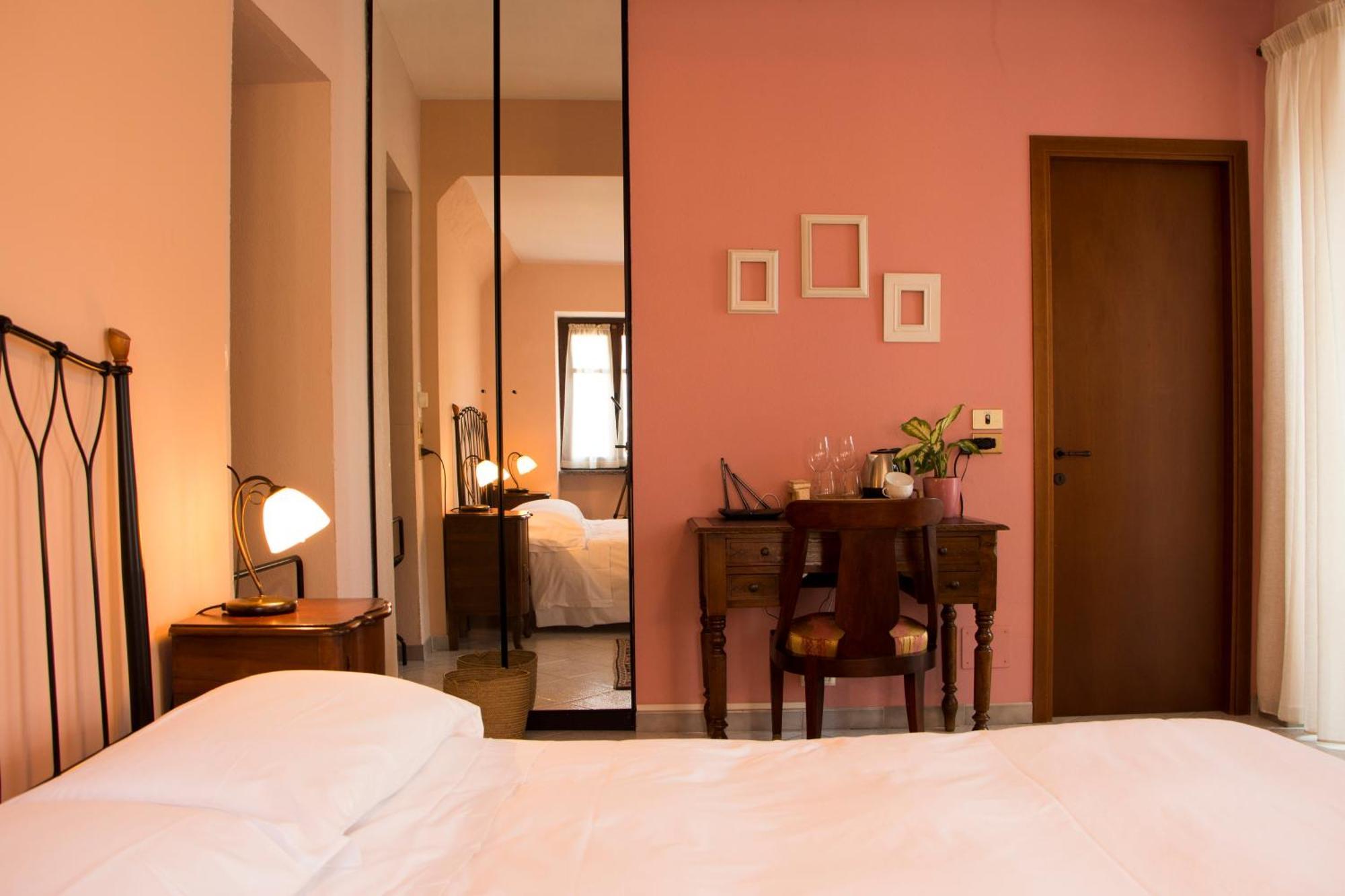 L'Aromatario Bed & Breakfast Neive Exterior photo